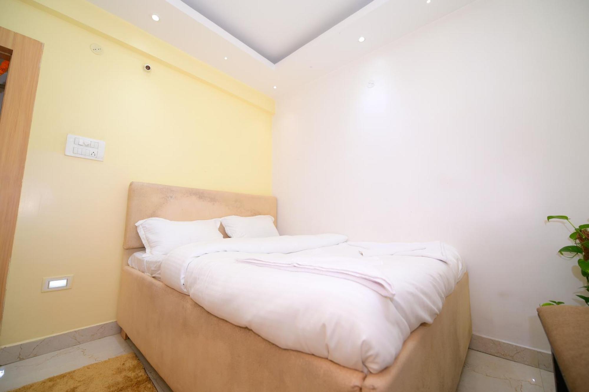 Airport Residency Hotel 란치 외부 사진